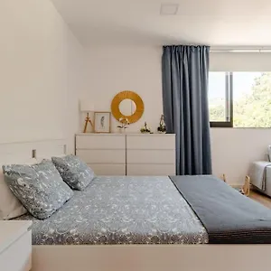 https://stylish-and-elegant-studio-best-view-and-location-in.hotelscoimbra.com